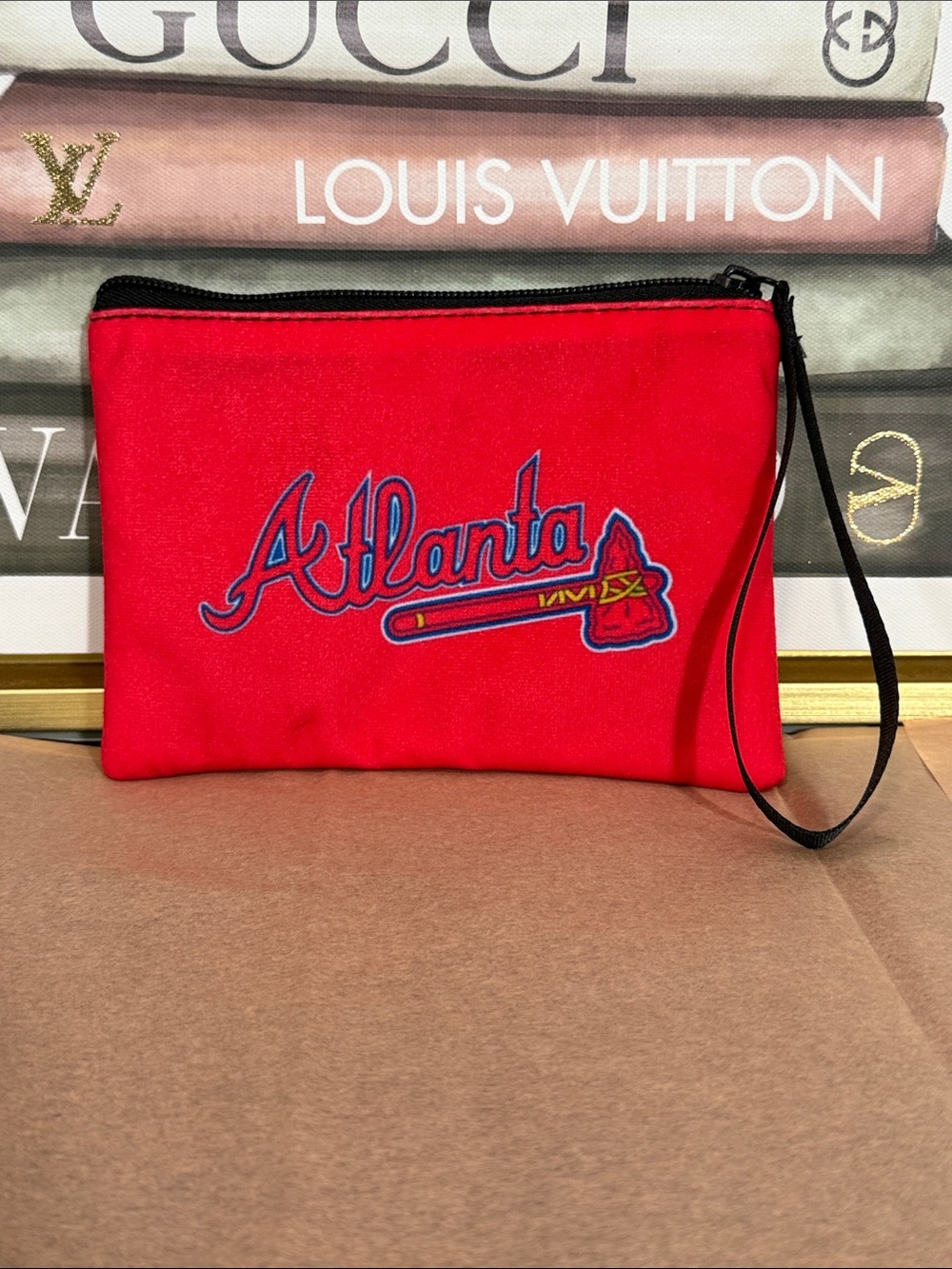 Atlanta Red Braves Wristlet Pouch